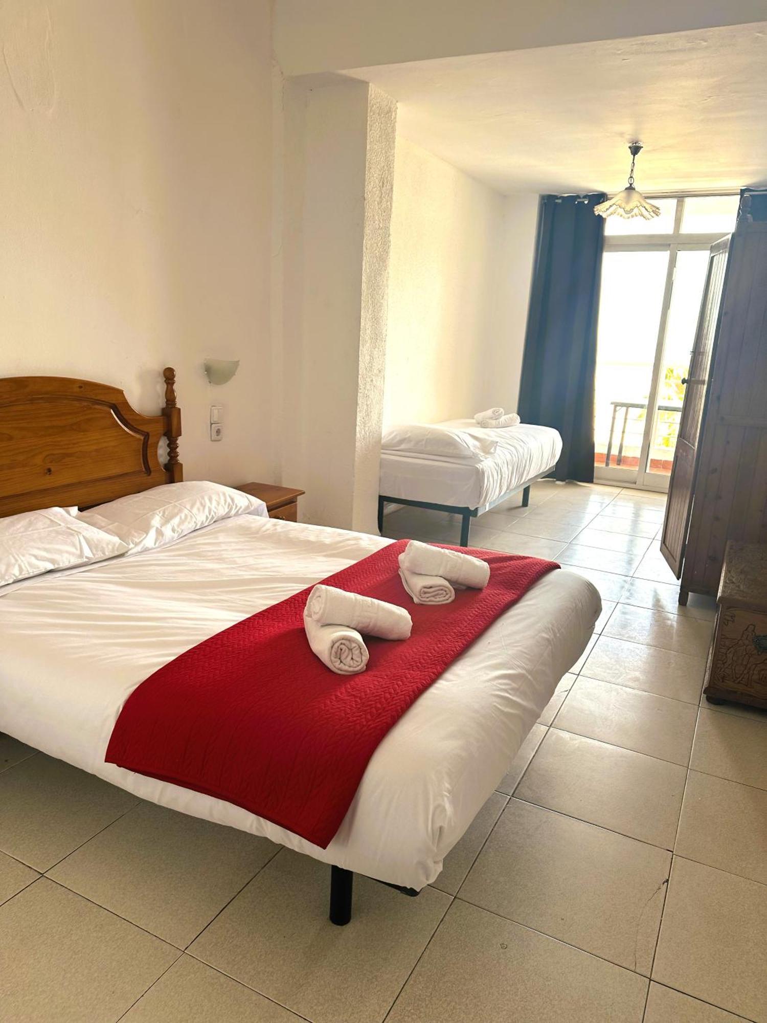 ולנסיה Barraca Suites מראה חיצוני תמונה